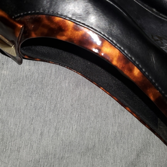 516-Hush Puppies Soft Style 1.5" heel patent animal print heel/trim/bow Sz 7.5w - Picture 10 of 11